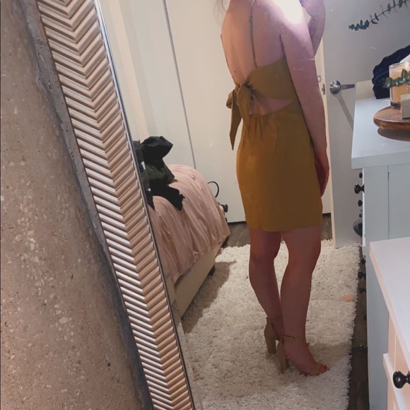 Mini dress - Picture 2 of 4